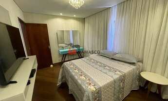 Imagem: Casa à venda 2 Quartos, 2 Vagas, 150M²