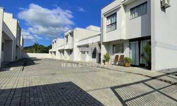 Imagem: Geminado, 3 dormitórios, 1 banheiros, 1