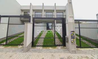 Imagem: Sobrado com 2 Suítes e 2 Vagas na Itoupavazinha!