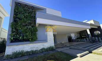 Imagem: Casa Alto Padrão com 3 suítes - 214 m²