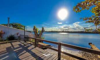 Imagem: Casa mobiliada á venda, frente mar e frente