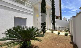 Imagem: Sobrado alto padrão com 6 suítes no Baixo