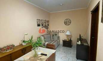 Imagem: Casa à venda 1 Quarto, 2 Vagas, 180M²