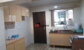 Imagem: Sobrado à venda 3 Quartos, 2 Vagas, 151M²