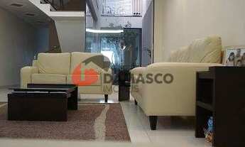 Imagem: Sobrado à venda 3 Quartos, 3 Suites, 4