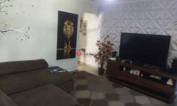 Imagem: Casa à venda 3 Quartos, 4 Vagas, 136M²