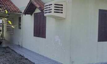 Imagem: Casa com três dormitórios a venda, Centro