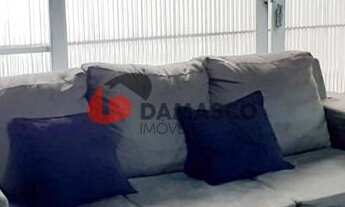 Imagem: Casa à venda 2 Quartos, 3 Vagas, 190M²