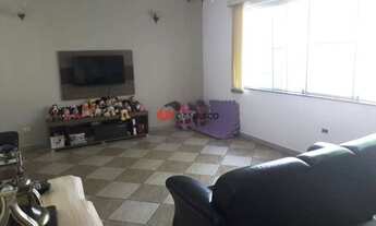 Imagem: Casa à venda 3 Quartos, 2 Vagas, 207M²