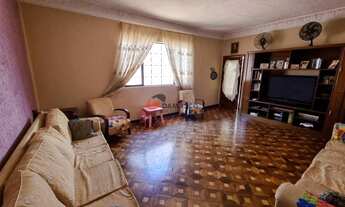 Imagem: Casa à venda 4 Quartos, 1 Suite, 4 Vagas
