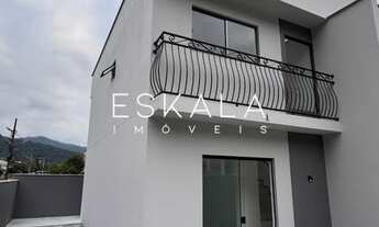 Imagem: Casa Geminada com 02 Dormitórios, Sendo