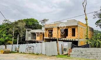 Imagem 4: Sobrados com 3 Suítes Piscina e 2 Vagas na Ponta Aguda!