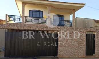 Imagem 2: Sobrado reformado com 4Q sendo 3 suítes próximo ao terminal das bandeiras