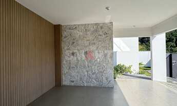 Imagem 2: Casa com suíte/closet + 2 quartos na Estrada Nova