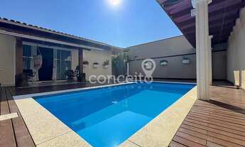 Imagem 2: Casa Plana com 3 Dormitórios e 4 Vagas no Salto do Norte!