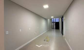 Imagem 2: Casa com três dormitórios a venda na região de Barra Velha, SC!!