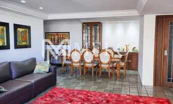 Imagem 3: 03QTs, 01SUITE, 03WC, 02Vg GARAGEM, 152M².