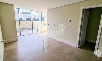 Imagem 6: Sobrado com 3 Suítes e Piscina na Ponta Aguda!