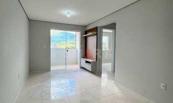 Imagem 4: Apartamento Semimobiliado com 2 Quartos no Rau