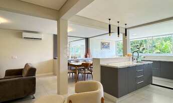 Imagem 5: Casa Mobiliada com 1 Suíte e 2 Quartos à Venda no Água Verde