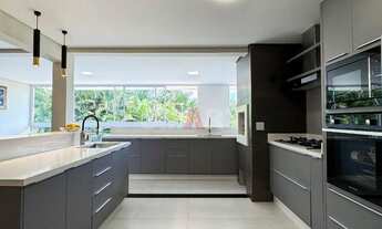 Imagem 6: Casa Mobiliada com 1 Suíte e 2 Quartos à Venda no Água Verde