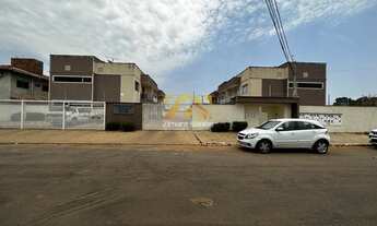 Imagem: Apartamento 2/4 com 1 Suíte - 73 m² na