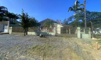 Imagem: Casa a venda na Ilha da Figueira - Guaramirim