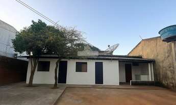 Imagem: 3 Kitnets Reformadas - 1206 Sul