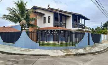 Imagem: Casa Alto Padrão com 01 Suíte 02 Quartos