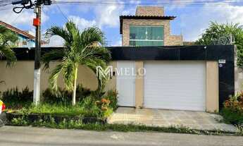 Imagem: Linda casa na vila Saramandaia igarassu