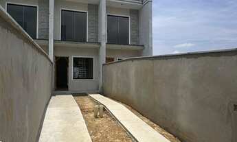 Imagem: Sobrado geminado lozalizado no Bairro Santa