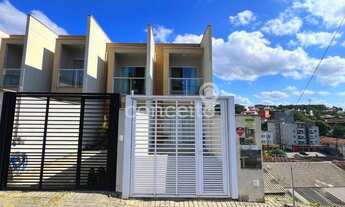 Imagem: Sobrado Triplex Mobiliado com Energia Solar