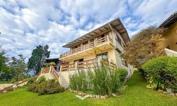 Imagem: Sobrado tradicional com 4 quartos à Venda