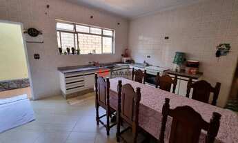 Imagem: Casa à venda 4 Quartos, 1 Suite, 4 Vagas