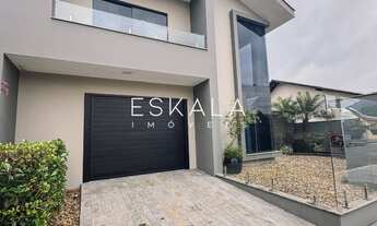 Imagem 1: Casa Alto Padrão com 05 Dormitórios - Bairro Amizade, Jaraguá do Sul