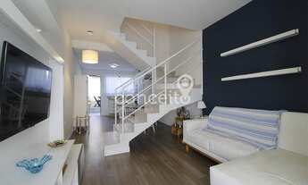 Imagem: Sobrado com 2 Dormitórios no Bairro Glória!