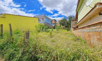 Imagem: Terreno à Venda