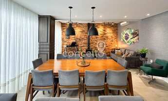 Imagem: Casa Alto Padrão 2 Dormitórios na Itoupava