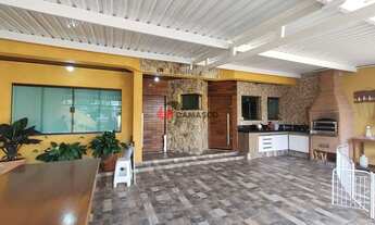 Imagem 1: Sobrado à venda 3 Quartos, 1 Suite, 15 Vagas, 296M², Santa Maria, São Caetano do Sul - SP