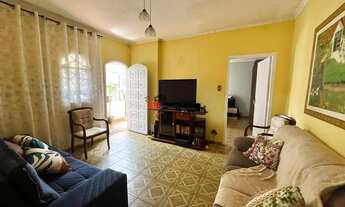 Imagem: Casa à venda 2 Quartos, 2 Vagas, 195M²