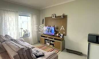 Imagem 1: CASA GEMINADA SEMI-MOBILIADA COM 02 DORMITÓRIOS