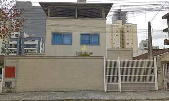 Imagem: CASA PEREQUÊ COM PISCINA