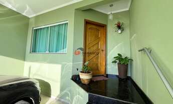 Imagem: Sobrado à venda com 3 dormitórios (1 suíte)