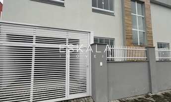 Imagem: CASA GEMINADA DE ESQUINA COM 03 QUARTOS