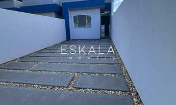 Imagem: CASA GEMINADA COM 03 DORMITÓRIOS