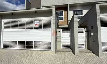 Imagem: Geminado com 1 suíte 2 quartos e 2 vagas