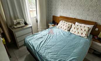 Imagem 3: Apartamento com 2 quartos e ampla área externa e na frente