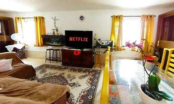 Imagem: Sobrado à venda 3 Quartos, 2 Vagas, 200M²