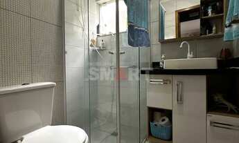 Imagem 4: Apartamento com 2 quartos e ampla área externa e na frente