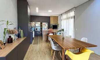 Imagem: Casa com 2 Quartos à Venda no bairro Chico